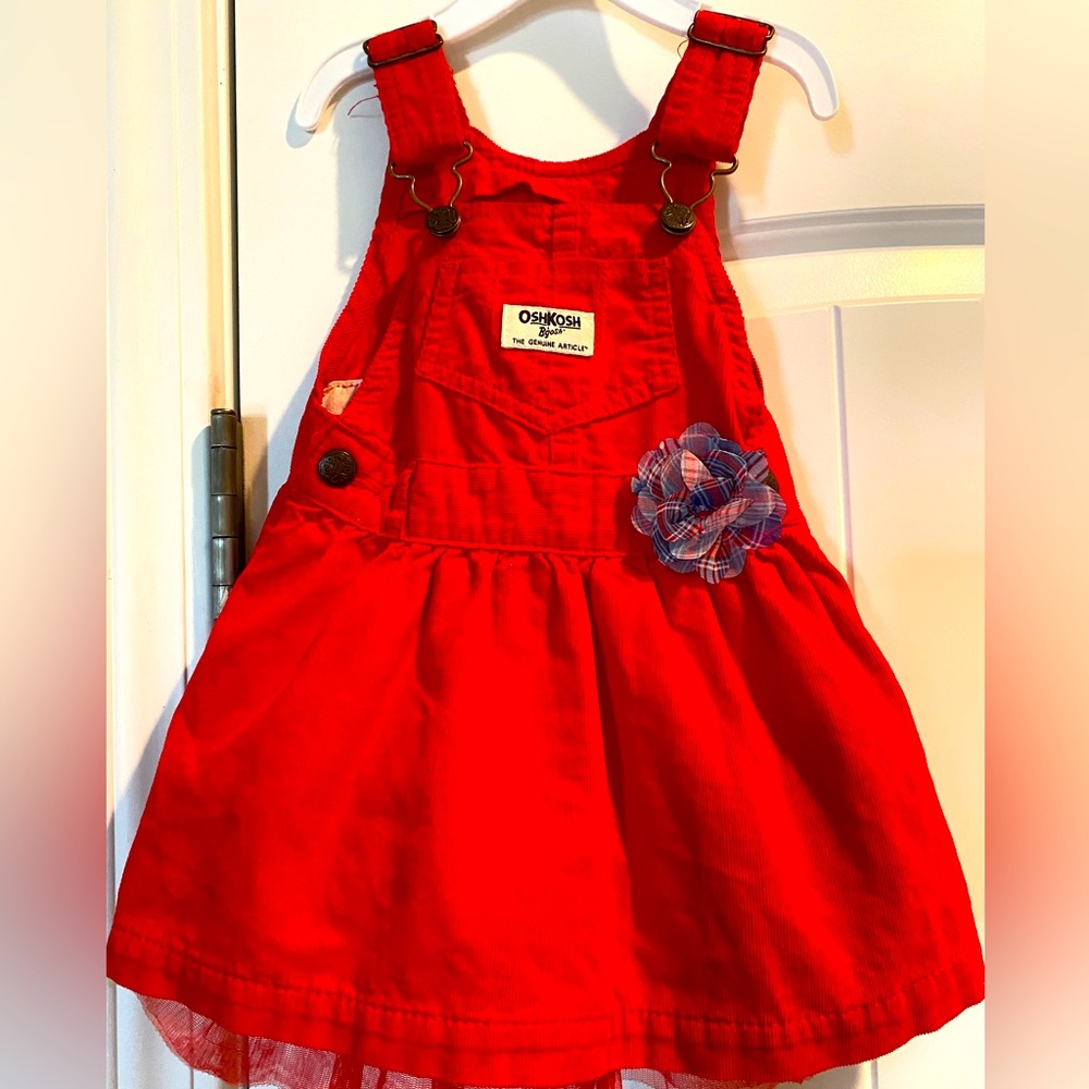 Oshkosh Corduroy Overall Dress 12 Month girl in excellent condition